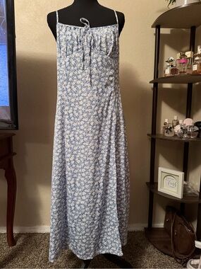 SHEIN Blue and White Floral Maxi Dress